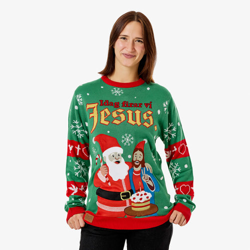 Grön jultröja för dam med texten Idag firar vi Jesus, tomte, Jesus och tårta från Svenskhusman.