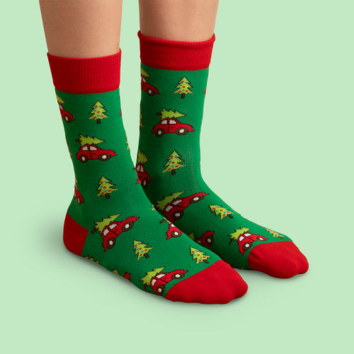 Socken - Gran på bil